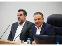 تجلیل از مقام زن و مادر