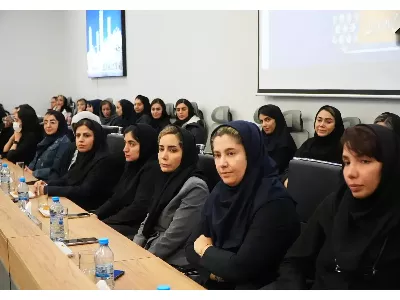 تجلیل از مقام زن و مادر